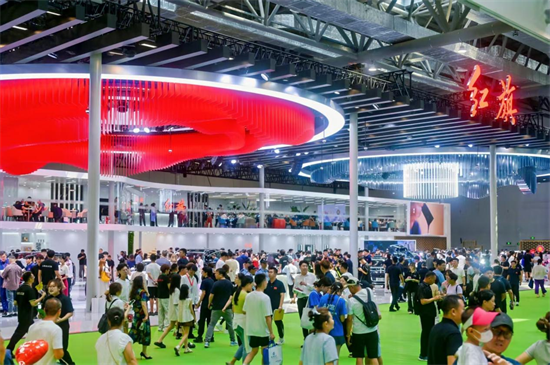 长春汽博会：以向新之展 致远行之城_fororder_图片4
