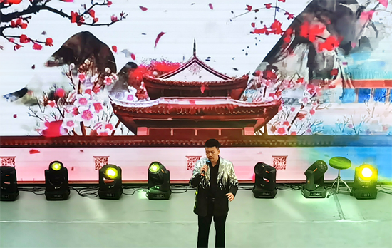 放飞青春创想力 点亮博硕文创季 2025年第二届博硕大学生文创艺术季启幕​​_fororder_图片 5