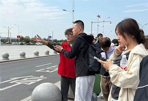 正青春，就这“Young”！延边“志愿红”绘就假日最暖底色_fororder_吉林正青春1