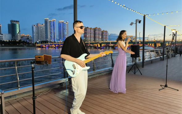 延吉“小外滩”布尔星畔·浪漫之旅酷炫开放