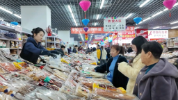 延吉：红火市场里的“守”味与“出”圈