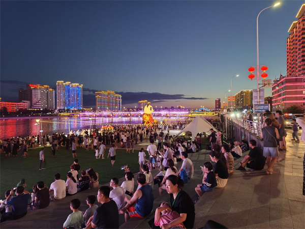 延吉“小外滩”布尔星畔·浪漫之旅酷炫开放_fororder_吉林小外滩1