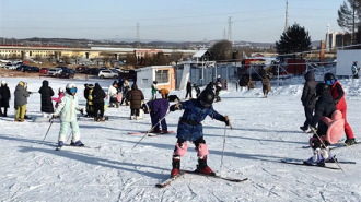 敦化：雪假余热未减 校园冰雪运动持续升温