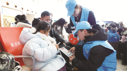 延吉车务段暖心服务“不打烊”