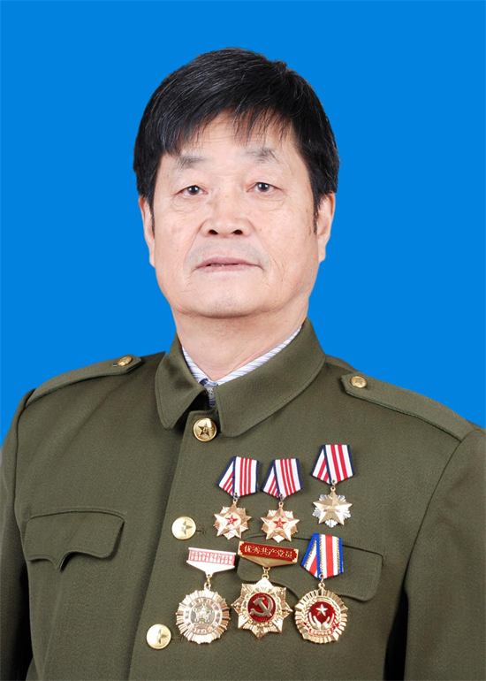 第四届吉林省“最美退役军人”金万春：用足迹刻英名 用声音传红魂_fororder_退役军人金万春1