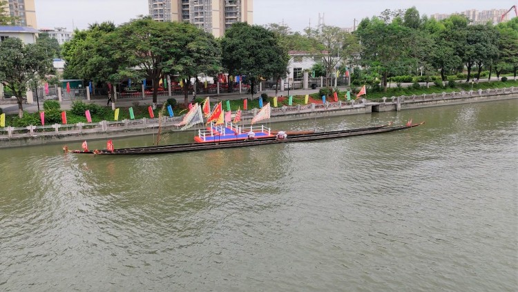 广州：河涌重回“水清岸绿” 龙舟赛成治水“试金石”_fororder_10