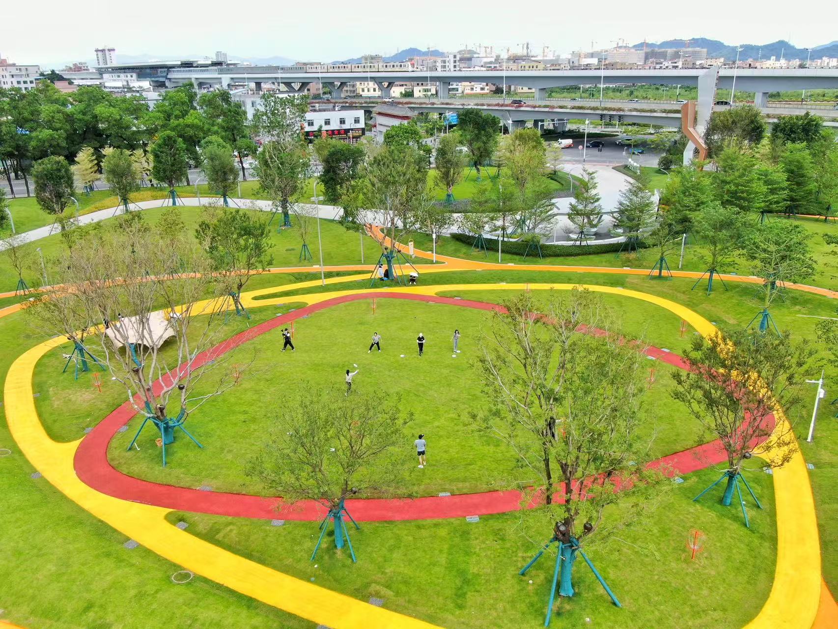 广州钟落潭镇经济运行稳健  2024年完成投资近百亿元
