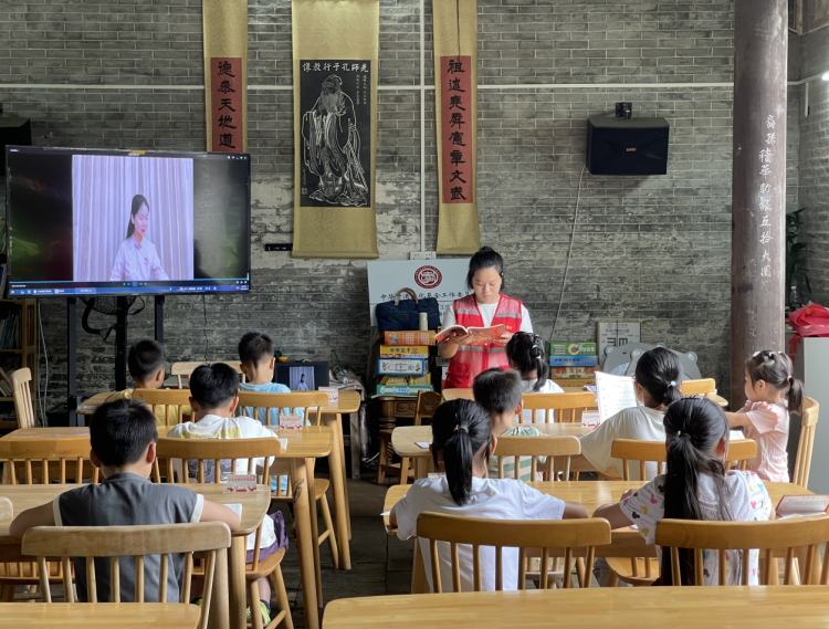 枝叶关情 实事暖心：钟落潭镇“民生微实事”绘就幸福新图景_fororder_枝叶1