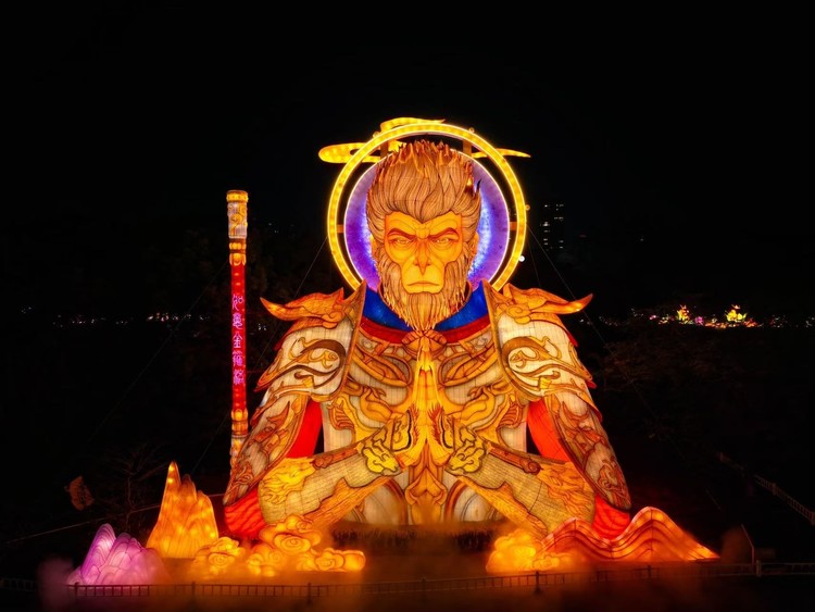 超10000盏彩灯亮了！2025年粤港澳大湾区灯会超长“待机”68天