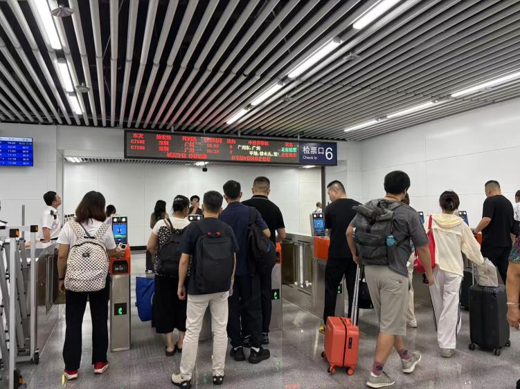 深圳站：百年老站焕新再出发