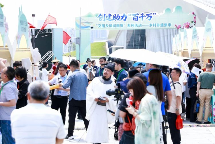 “五一”假期广东接待游客4608.2万人次，旅游收入295亿元_fororder_5