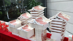 《红色白石龙》新书发布暨赠书活动在龙华举行