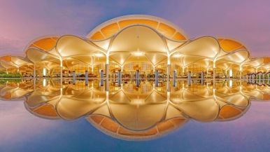 “羊城花冠”盛放 广州白云国际机场T3航站楼投运