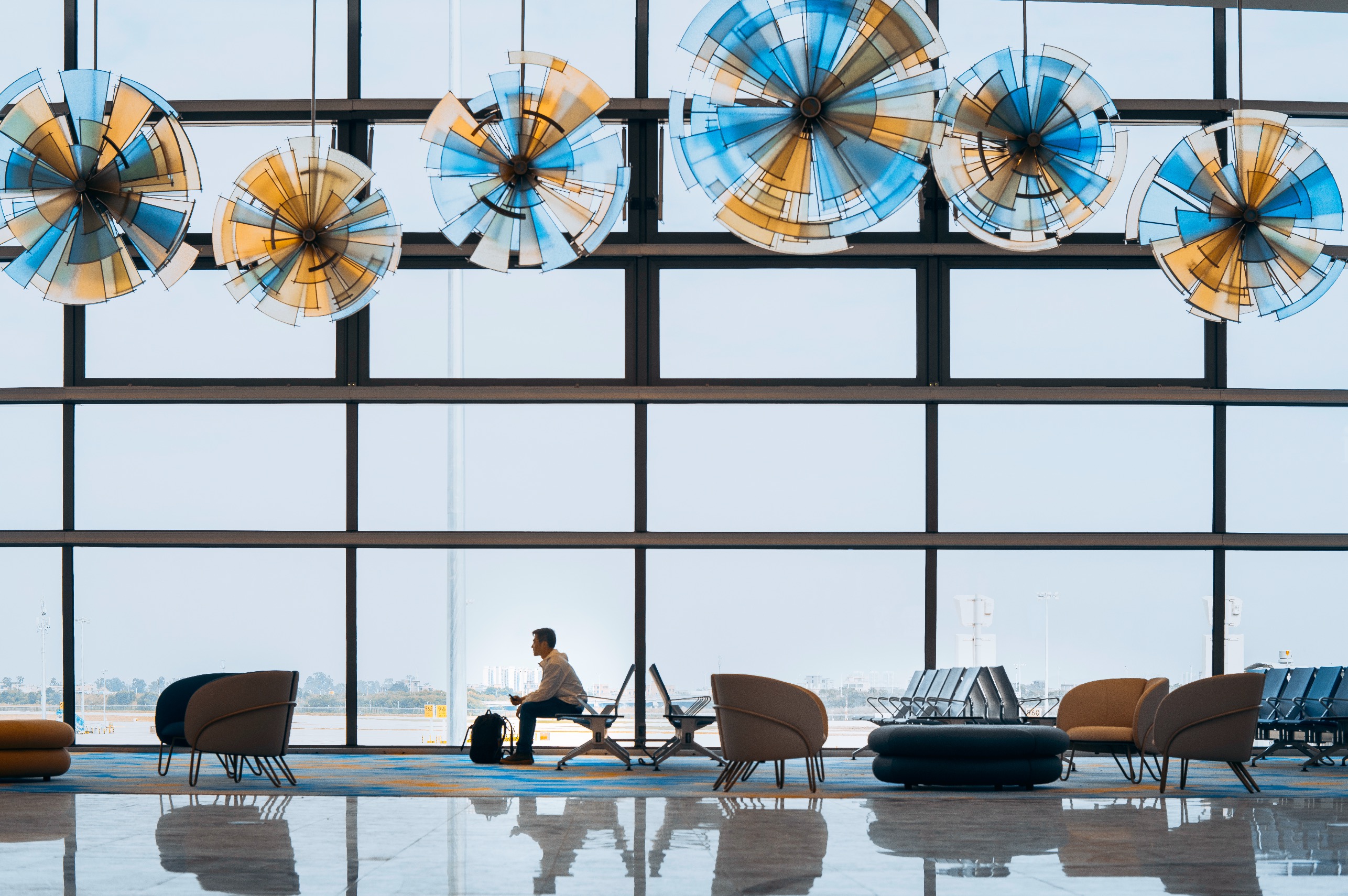 在广州白云机场T3邂逅公共艺术，每一处都是岭南与世界的温柔对话