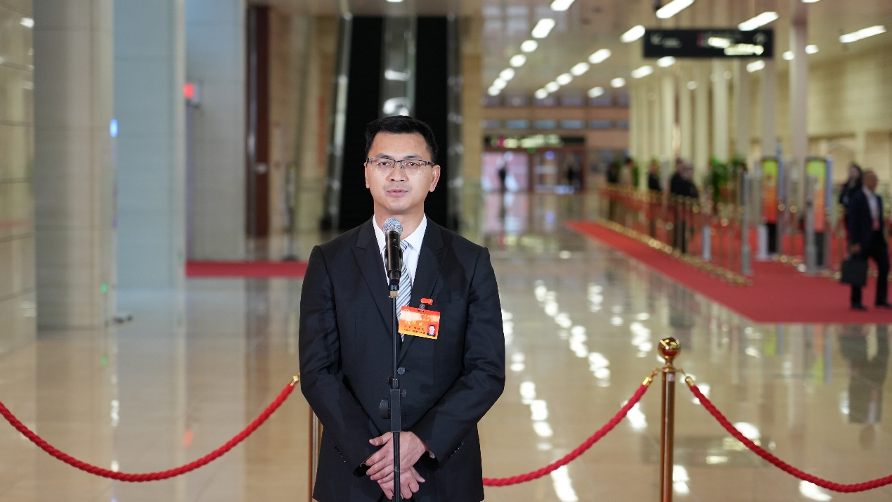 聚焦广州两会|  人大代表：代表的初衷在于创造“幸福感”_fororder_宋俊文