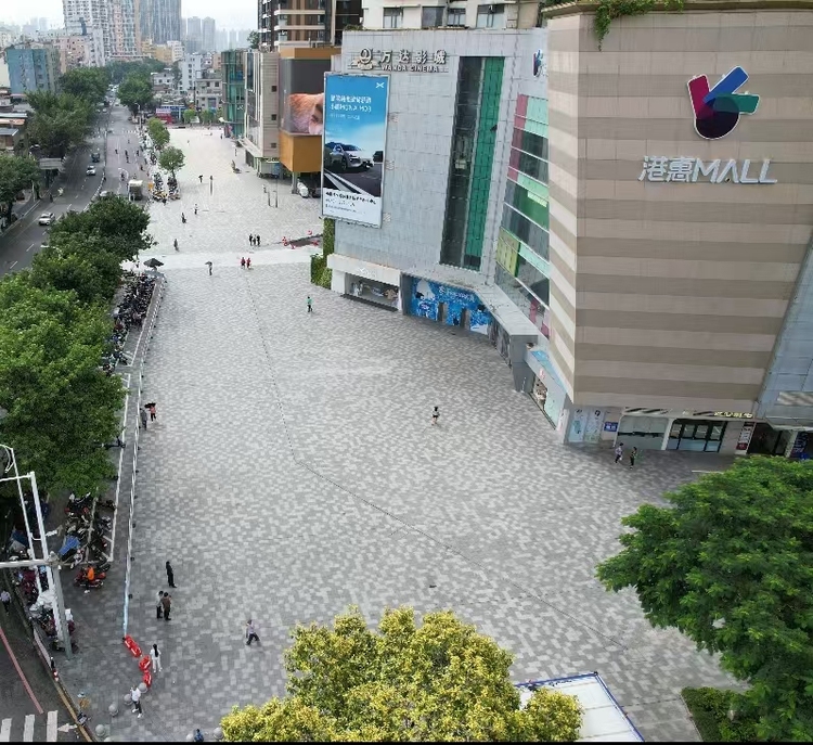 惠州城管协调联动多部门改造优化港惠商圈公共空间