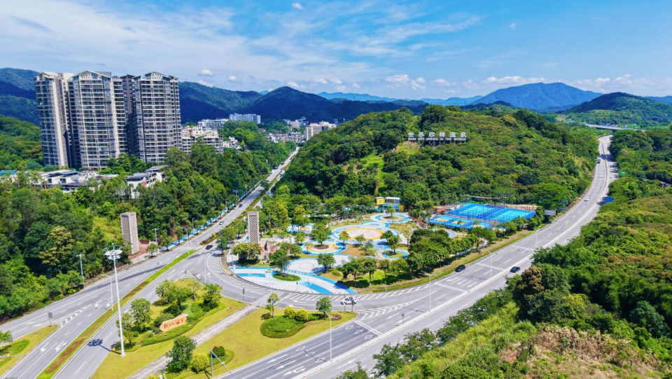 从化环南昆山—罗浮山引领区建设提速 最美旅游公路驿站启用_fororder_图片3