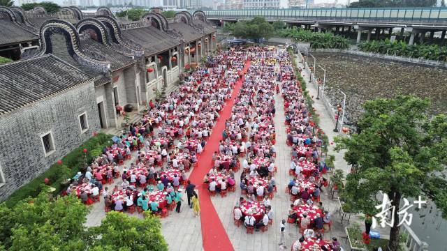 魅力新华：老与新的辩证法