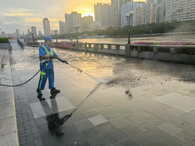 台风“桦加沙”过境，广州城管全力保障城市环境安全有序_fororder_图片4