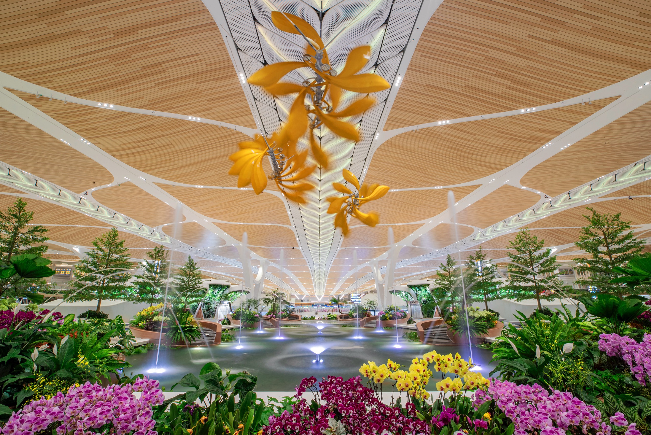 在广州白云机场T3邂逅公共艺术，每一处都是岭南与世界的温柔对话_fororder_1