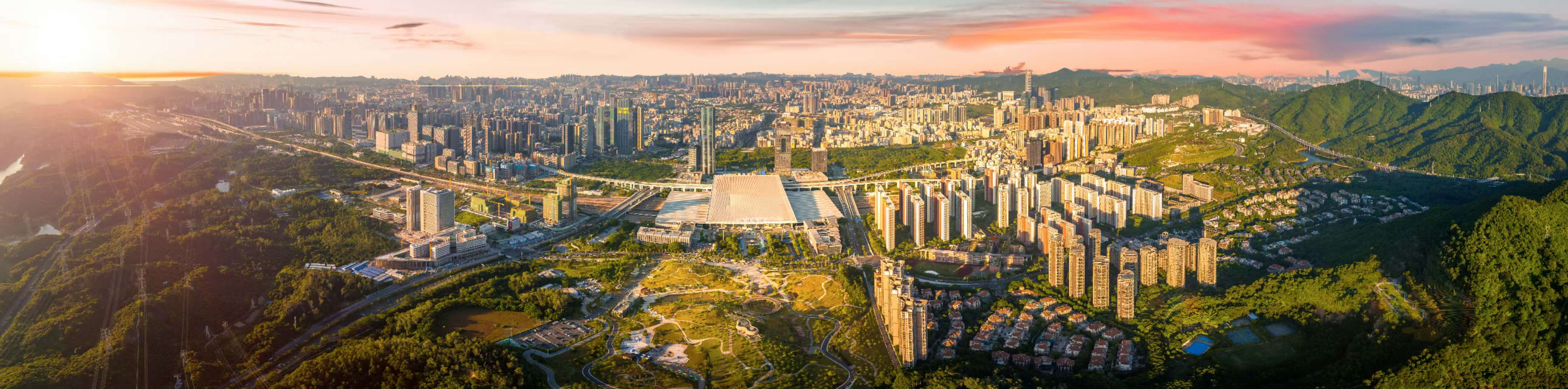 深圳龙华区“十四五”交出亮眼答卷：从制造大区到智造强区的跨越式发展_fororder_微信图片_20250824145728_405_92