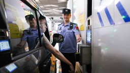 横琴口岸“联合一站式”车道推出智能通关