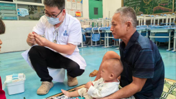 台风夜的温暖守护，一岁幼儿紧急退烧获救