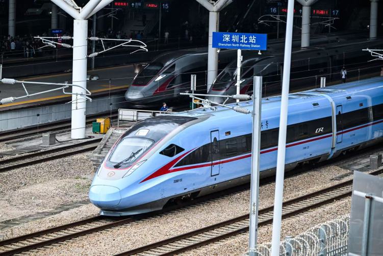深圳铁路7月1日起实行新的列车运行图_fororder_微信图片_20250626103346