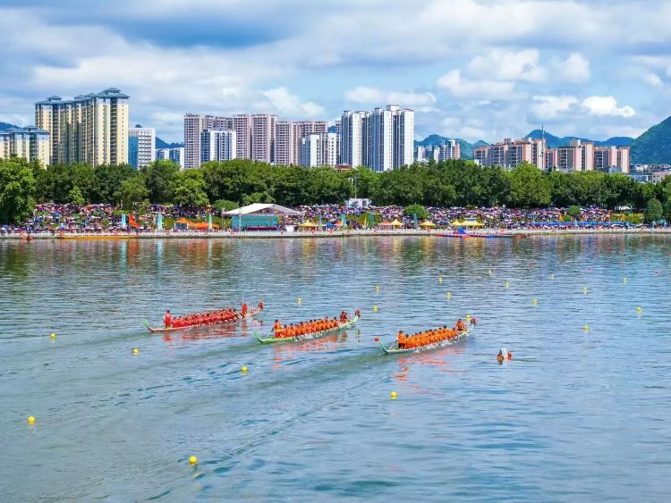 英德，获评“全国县级文明城市”有什么秘诀？_fororder_微信图片_20250627084430