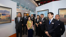 山河永固·口岸峥嵘——香港举办国门油画展纪念抗战胜利80周年