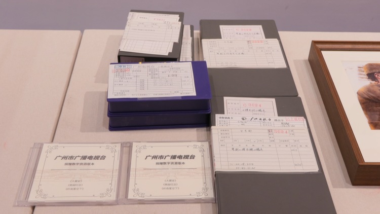 中国国家版本馆“一总三分”举办捐赠仪式 广州台积极参与_fororder_80efaa43c62b43369ffe0a95520ff730