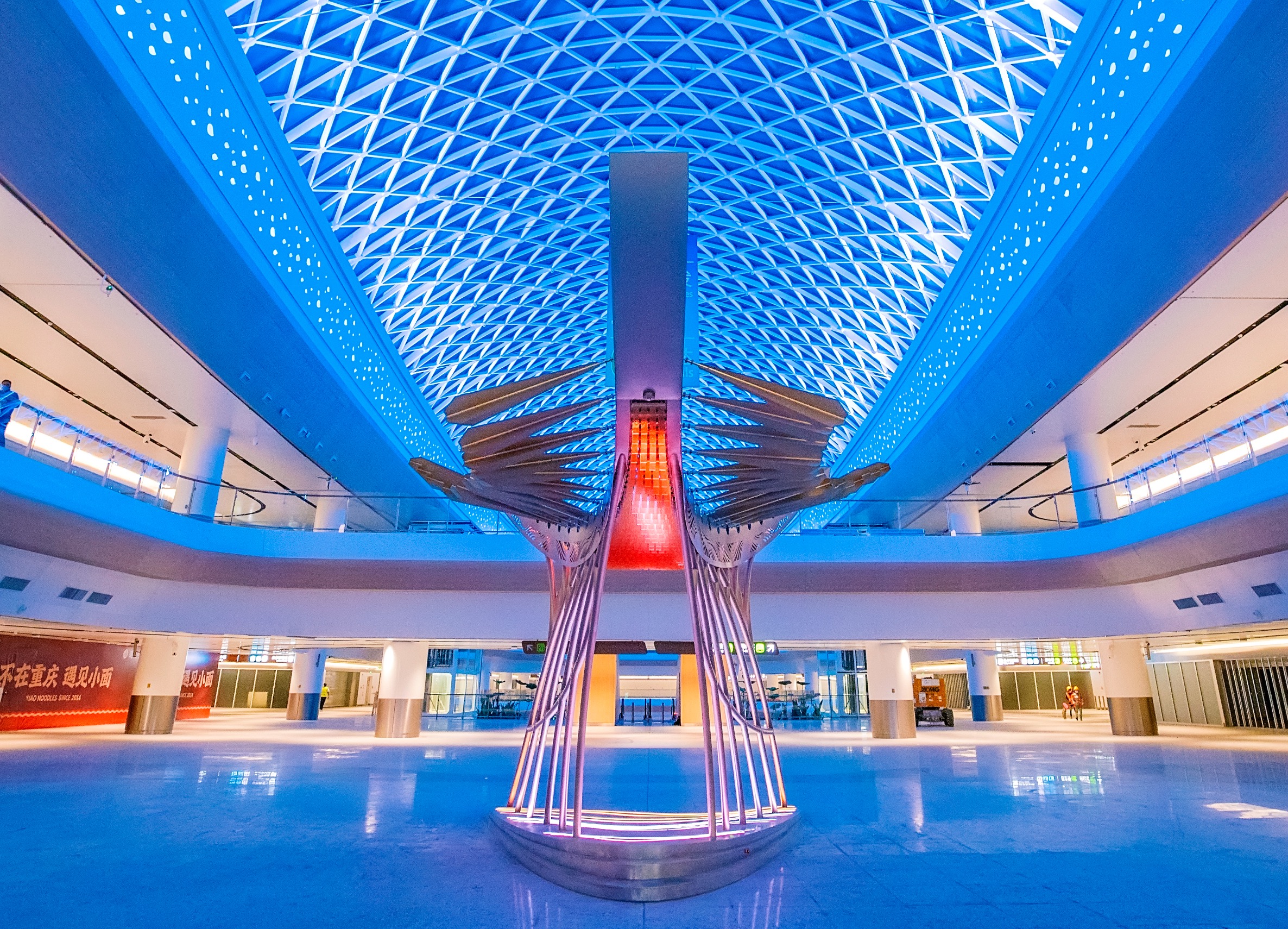 在广州白云机场T3邂逅公共艺术，每一处都是岭南与世界的温柔对话