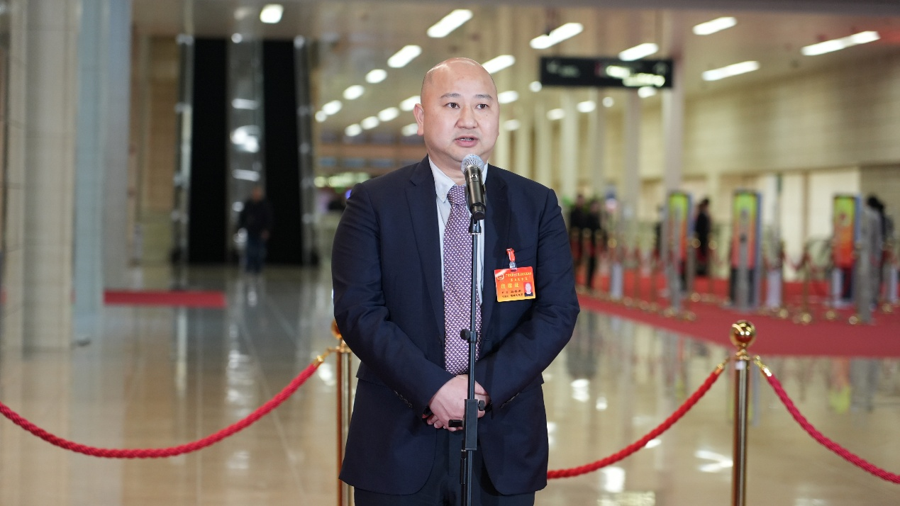 聚焦广州两会|  人大代表：代表的初衷在于创造“幸福感”_fororder_马粤君