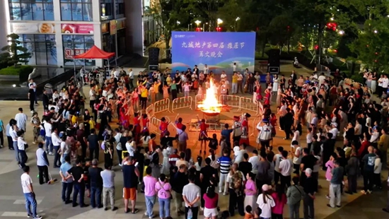 贵州盘州释放“19℃夏天”品牌效应 积极开发旅游避暑地产_fororder_640 (3)