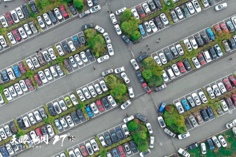 自驾游贵州热搜暴涨