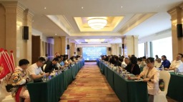 2025“艺海流金·多彩贵州”安顺文旅推介会举行