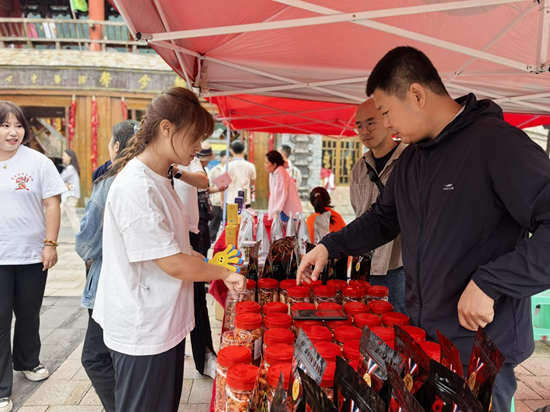 贵州贵定：秋分时节农事忙 乡村庆丰收_fororder_图片7
