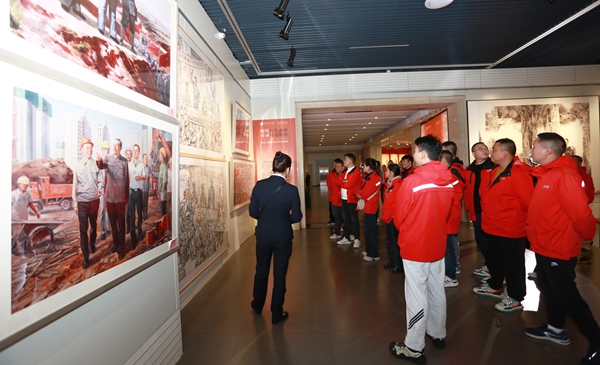 “赓续红色血脉 传承南梁精神” 革命主题绘画艺术作品巡展走进贵州 “赓续红色血脉 传承南梁精神” 革命主题绘画艺术作品巡展走进贵州_fororder_33