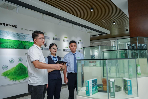 金融活水润沃野 邮储力量绘丰收 贵州田野上的金融对话纪实_fororder_图片7