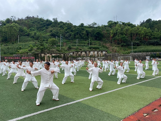 贵州平塘：“银龄课堂”托起“银发幸福”