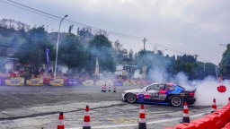 火把节“燃”动 村GT“飙”起！黔西南晴隆玩转“文旅体+”