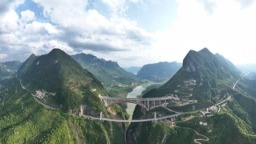 纳晴高速六枝段通车 贵州六枝特区迈入“高速联网”新时代