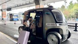 自动驾驶摆渡车入驻贵阳机场 助力旅客更“快”一步