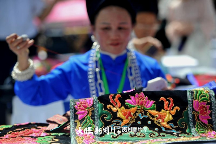惊艳！贵州民俗文化火爆出圈，非遗瑰宝化身流量密码