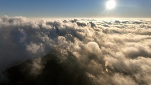 贵州六盘水：梅花山冬日云海犹如仙境惹人醉