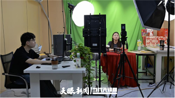 贵州：“三个经济”探新路