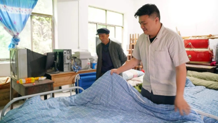 丹寨雨夜：紧急安全转移281人，安置点里暖流涌动