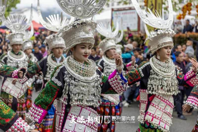 惊艳！贵州民俗文化火爆出圈，非遗瑰宝化身流量密码