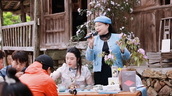 贵州独山县开展“影山文脉·凉亭飞花”读书日文化交流活动_fororder_20250423174146-vO4m3N-