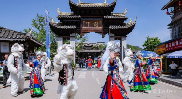 全国皮划艇激流回旋锦标赛在贵州开赛